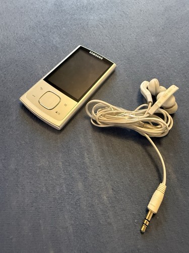 Samsung mp3 player 8 - mp3,