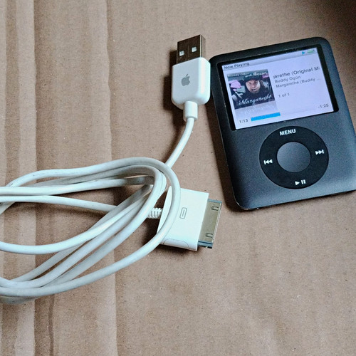Apple ipod nano - ipod, gb